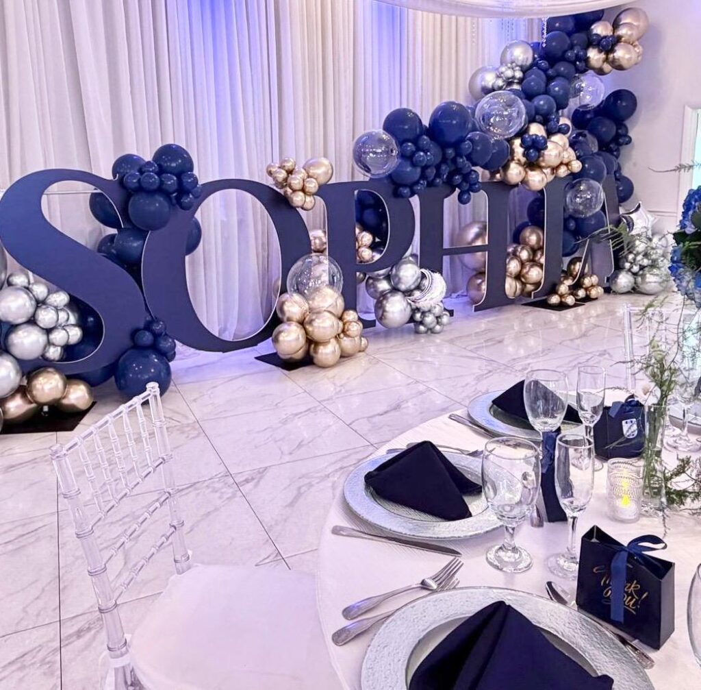 Sophisticated Signature Balloon Design