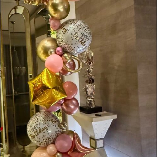 Floating Column Balloon Decoration